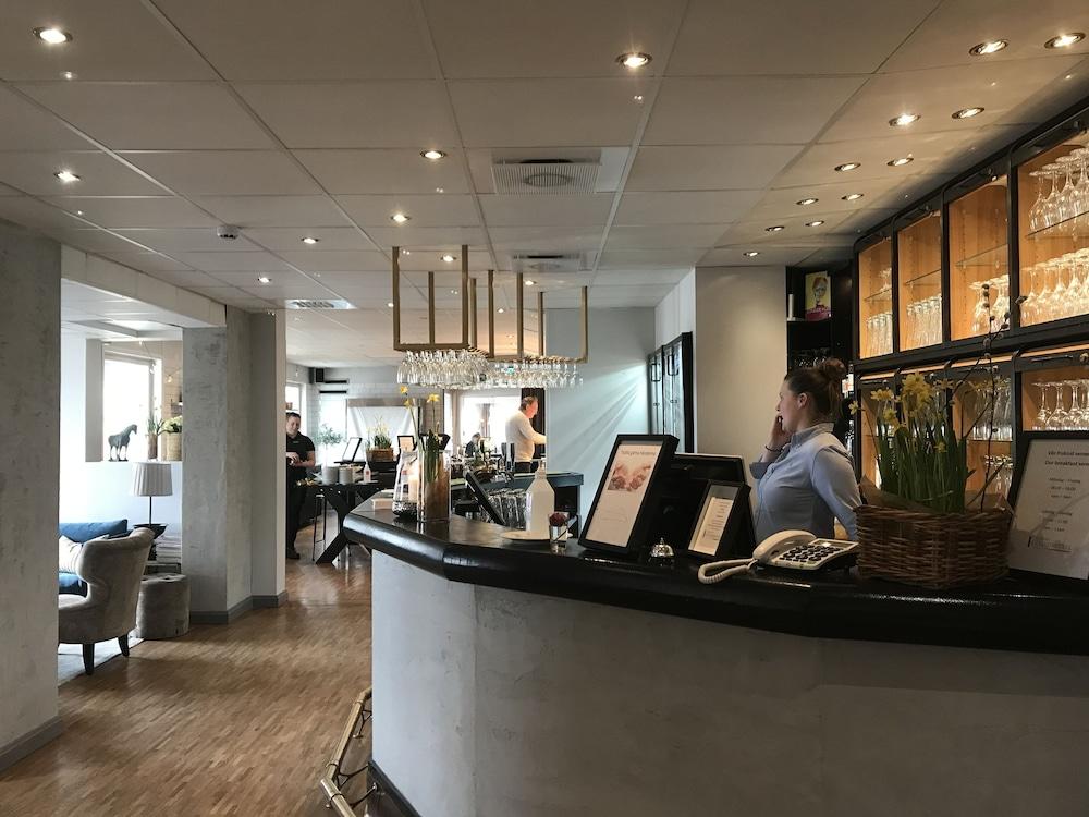 Mjoelby Stadshotell المظهر الخارجي الصورة